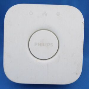 Philips Hue Bridge 2nd Gen 3241312018A